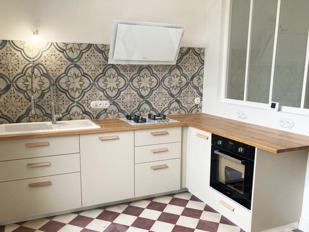 Cuisine bois menuiserie aménagement intérieur