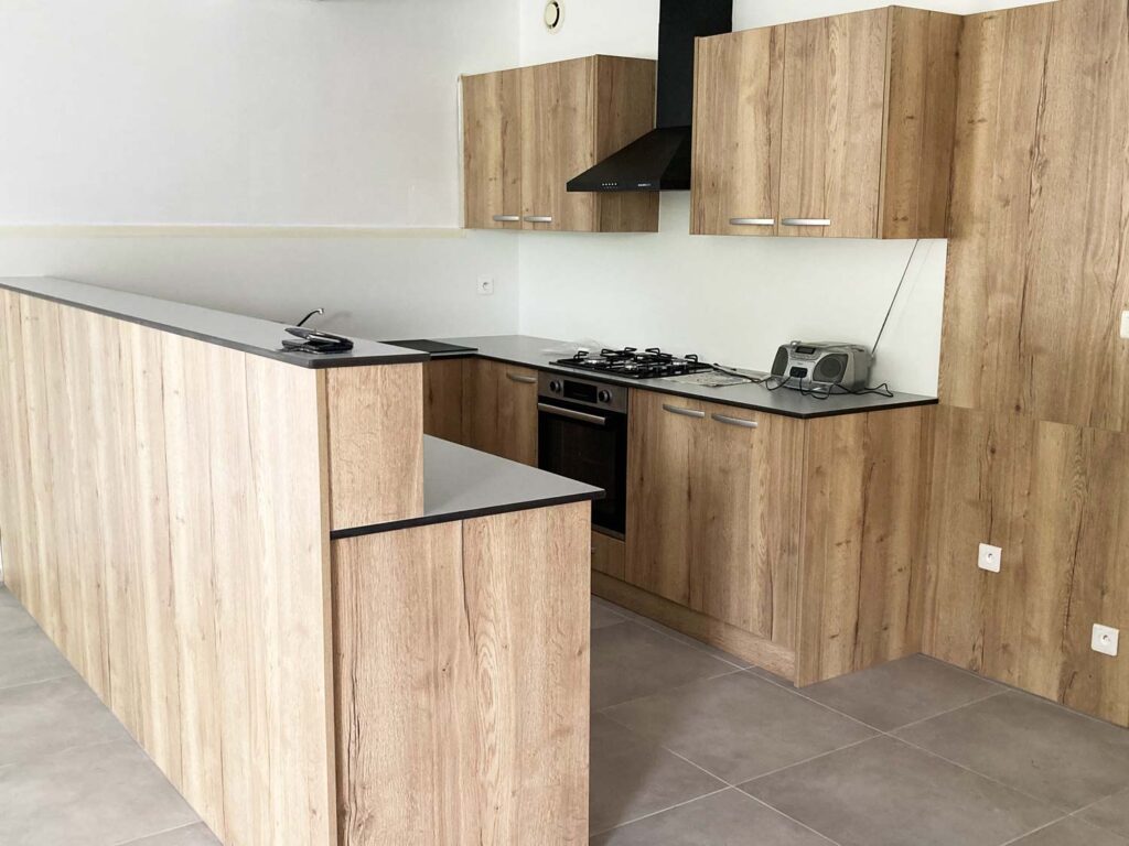 Cuisine bois menuiserie aménagement intérieur